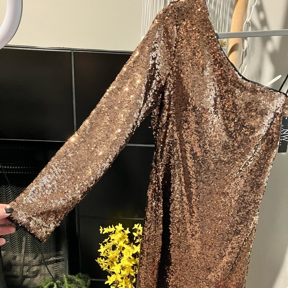 Bronze Cocktail Dress-OS! - Picture 3 of 6